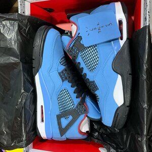 travis scott jordan 4 UNC